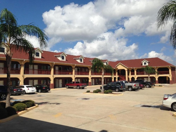 Sterling Inn and Suites at Reliant and Medical Center Houston image 13
