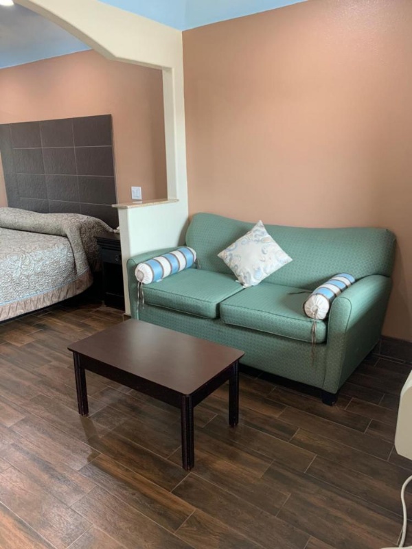 Sterling Inn and Suites at Reliant and Medical Center Houston image 8